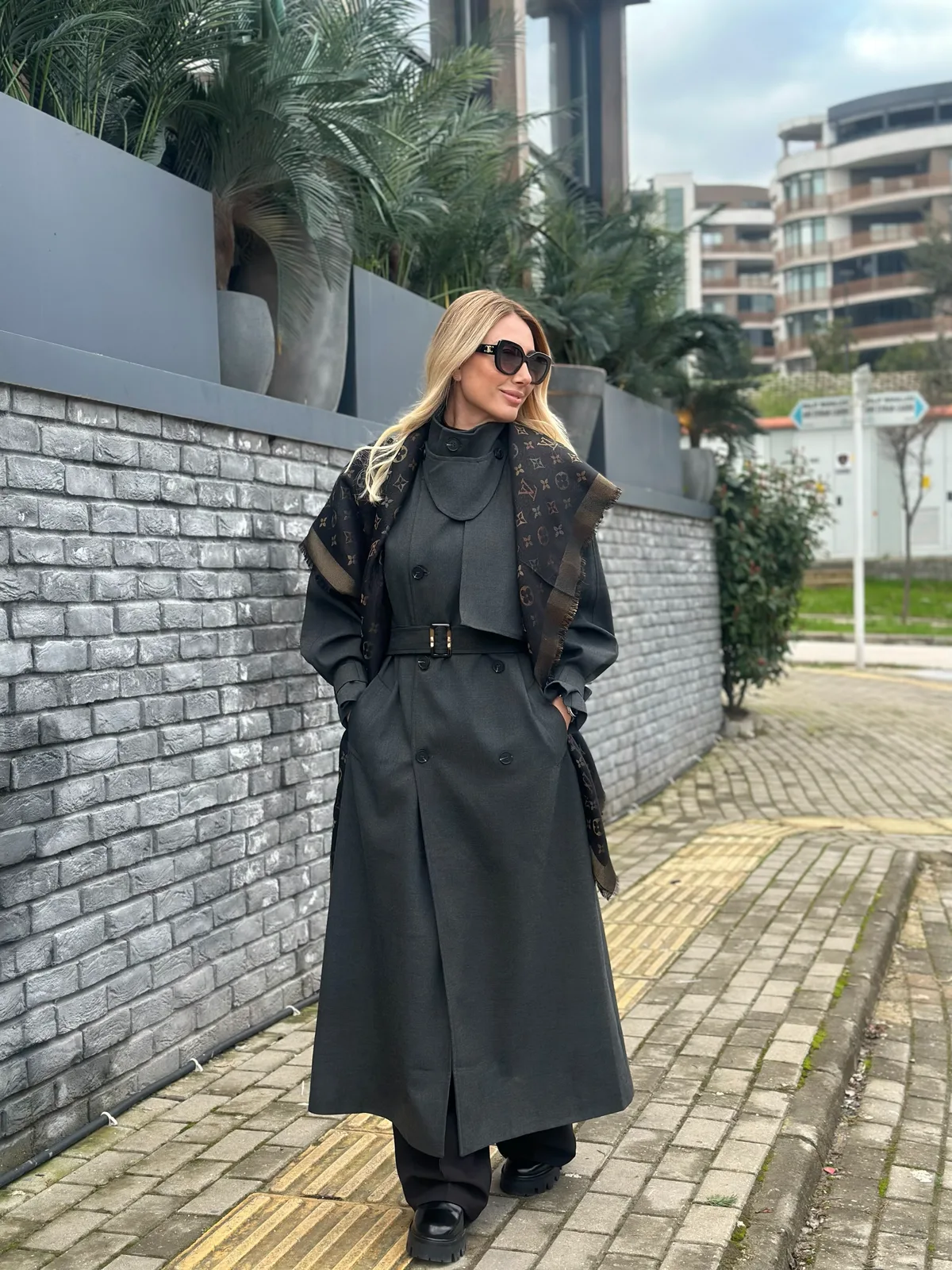 Antrasit Kuşaklı Helena Trençkot Askı0065 - ₺4.499,99 | ASKI BOUTIQUE Balat Antrasit Kuşaklı Helena Trençkot Askı0065 Trençkot | ASKI BOUTIQUE Balat