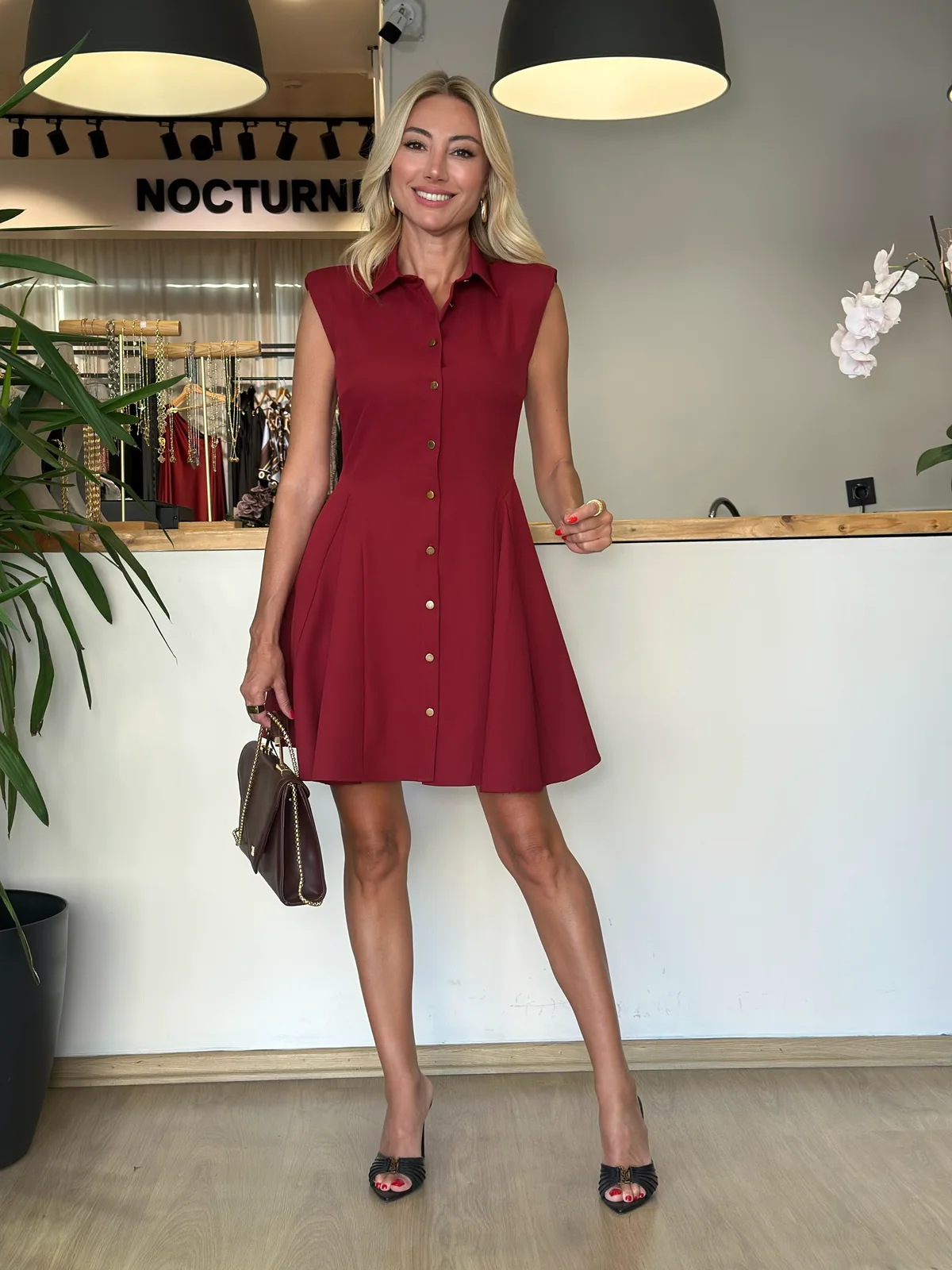 Bordo Volanlı Tasarım Elbise Askı00311 - ₺4.639,99 | ASKI BOUTIQUE Balat Bordo Volanlı Tasarım Elbise Askı00311 Elbise | ASKI BOUTIQUE Balat