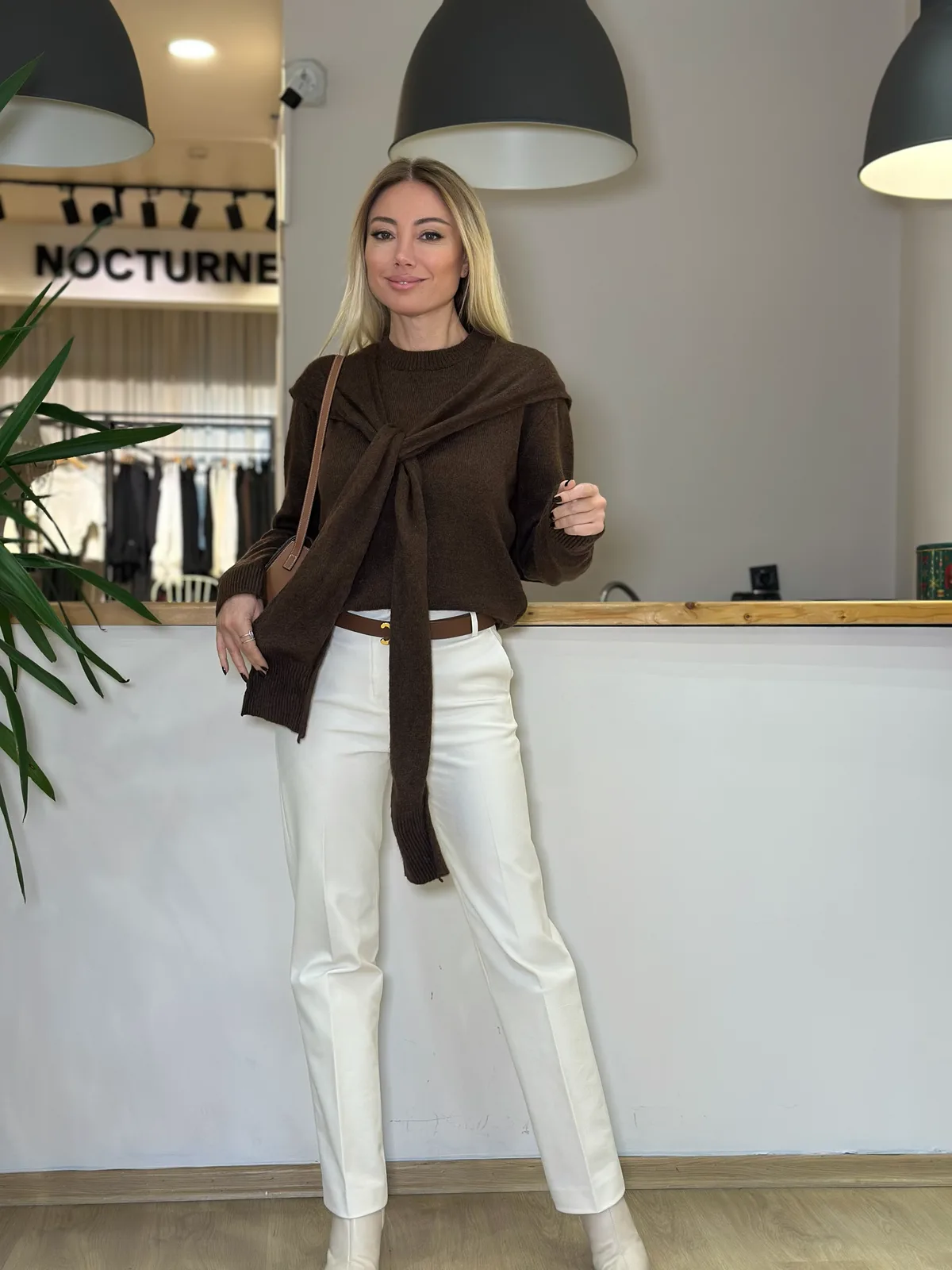 Kahve Bağlamalı Kazak askı0010 - ₺1.154,99 | ASKI BOUTIQUE Balat Kahve Bağlamalı Kazak askı0010 Kazak - Detay Görseli 3 | ASKI BOUTIQUE Balat