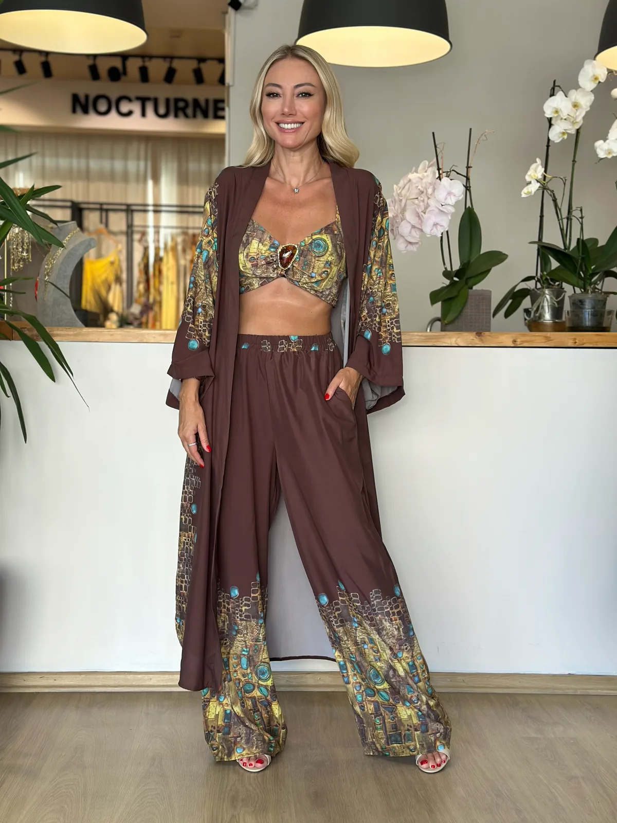 Kahve Tasarım Üçlü Takım Askı00270 - ₺3.999,99 | ASKI BOUTIQUE Balat Kahve Tasarım Üçlü Takım Askı00270 Takım | ASKI BOUTIQUE Balat