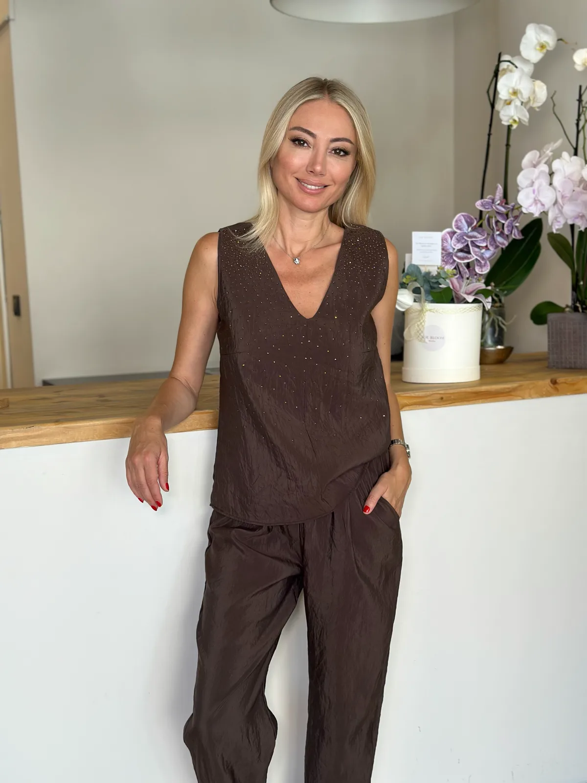 Marka Model Taşlı Kahve Takım Askı00212 - ₺1.999 | ASKI BOUTIQUE Balat Marka Model Taşlı Kahve Takım Askı00212 Takım | ASKI BOUTIQUE Balat