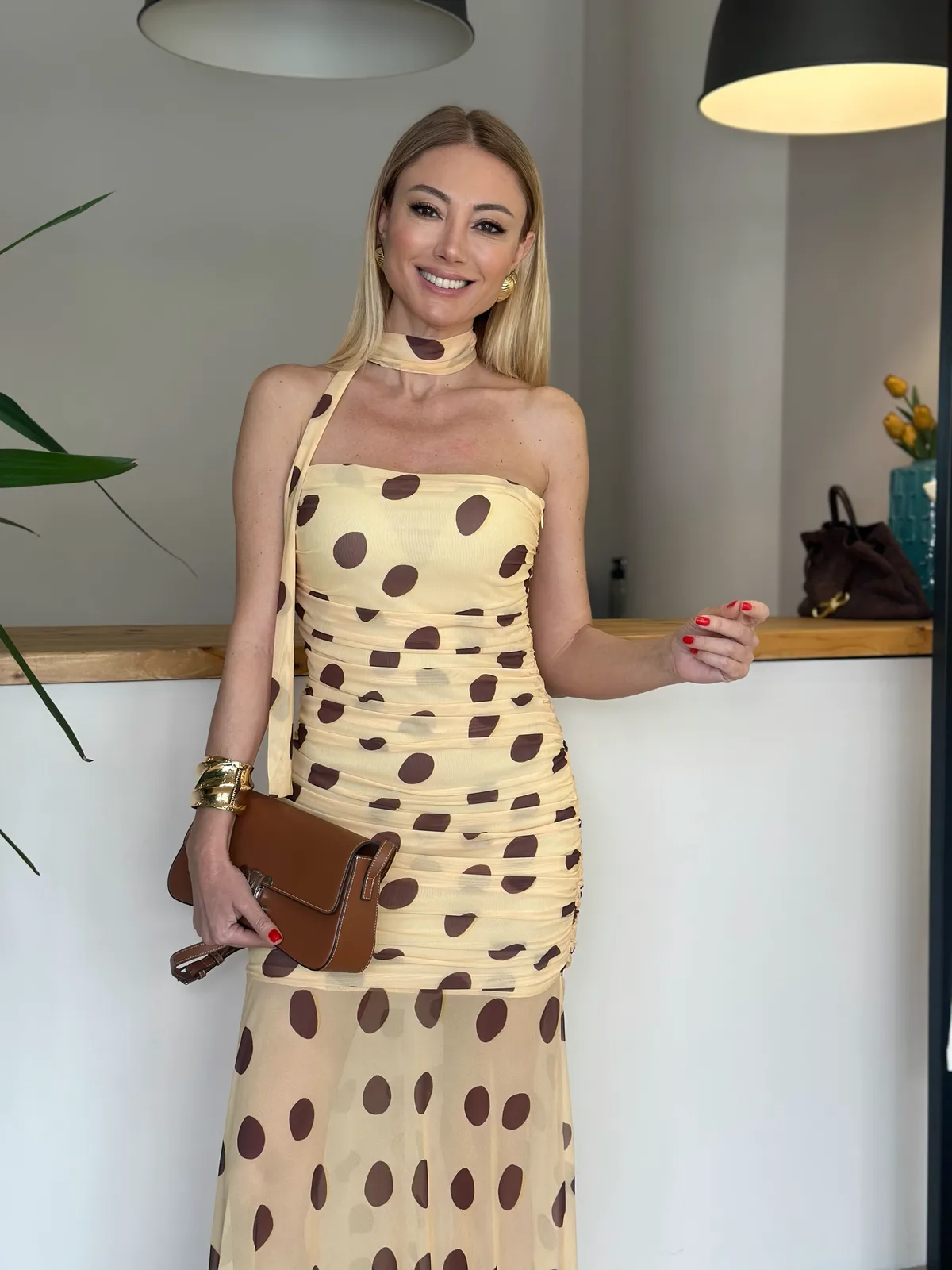 Puantiyeli Bağlama Detaylı Sarı Elbise Askı0063 - ₺999,99 | ASKI BOUTIQUE Balat Puantiyeli Bağlama Detaylı Sarı Elbise Askı0063 Elbise - Detay Görseli 4 | ASKI BOUTIQUE Balat
